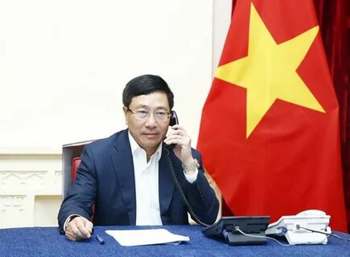 Đọc sách, kiếm tiền: Hotspot Matrix và tương lai của Vlogger sách